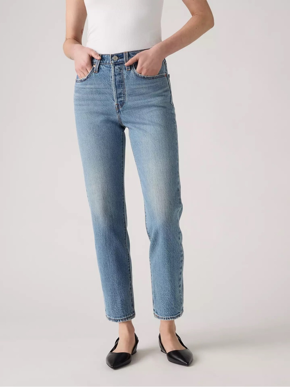 Levi's Wedgie Straight High Rise Medium Wash Denim Jeans Size W24 L28
